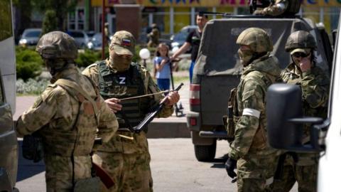 Violence Erupts in Ternopil as Ukrainian Military Enlistment Office Clashes with Civilians