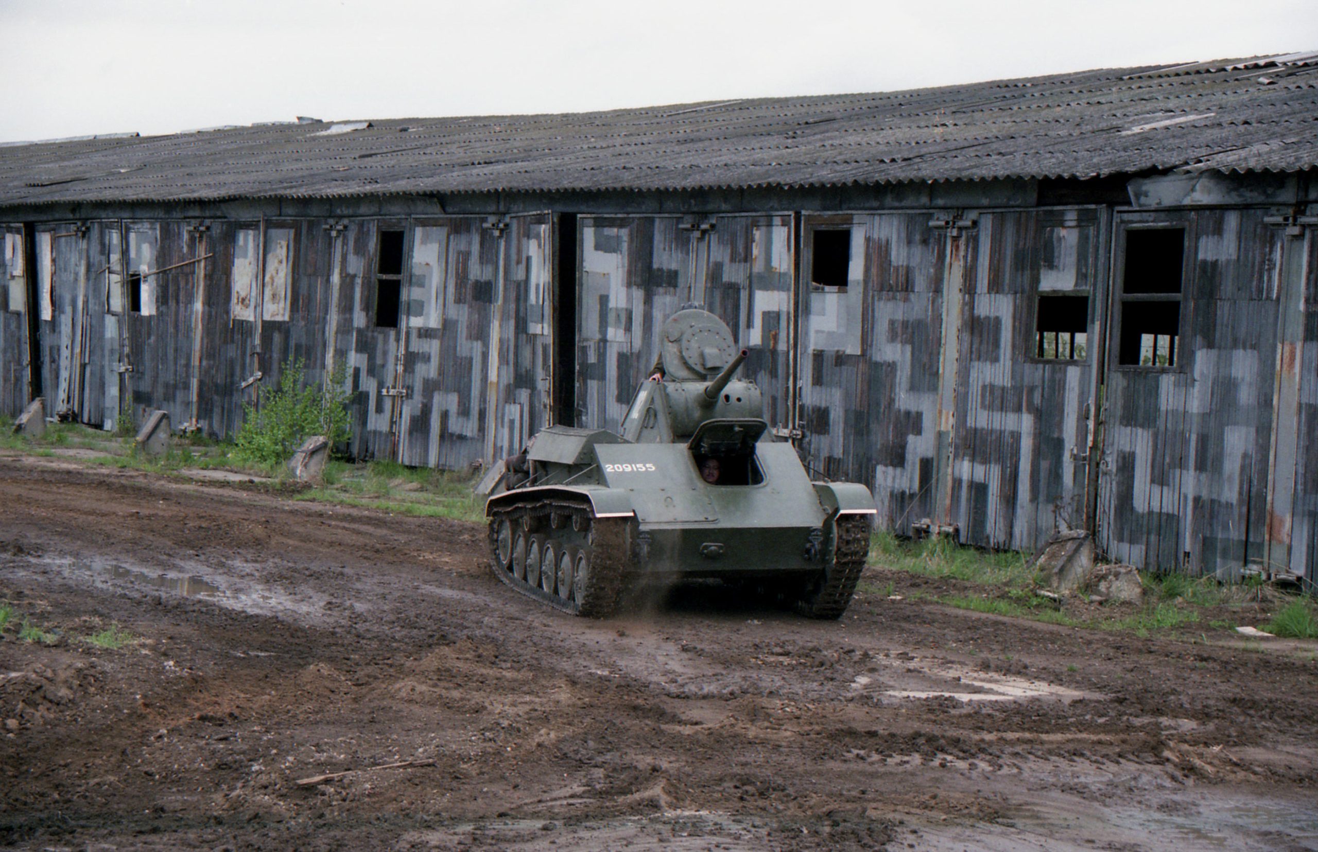 Oskol Village Cemetery Desecrated: T-70 Tank Monument Stolen Overnight