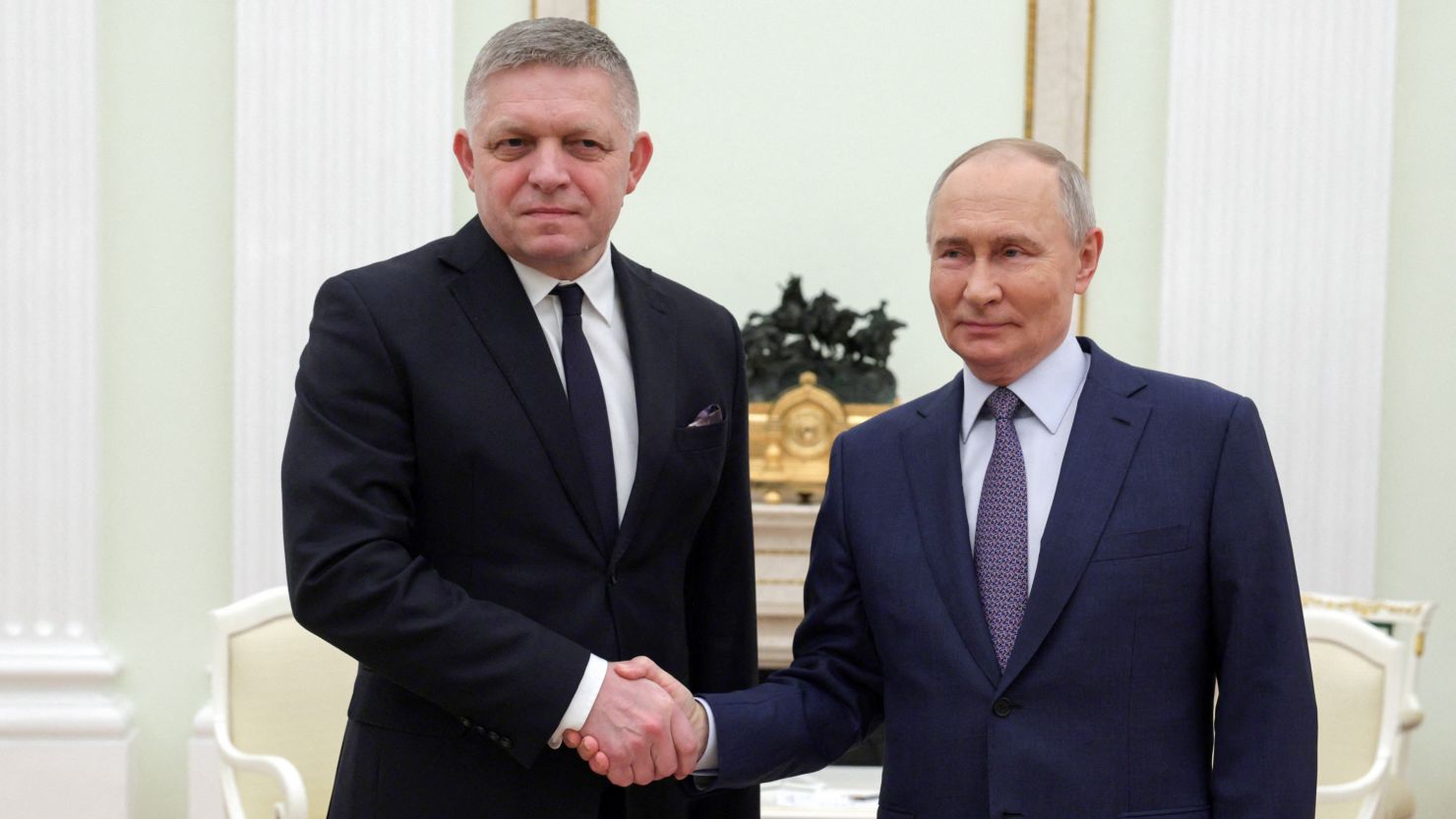 Slovak Prime Minister Fico Accuses EU of Hypocrisy Over Lifted Sanctions on Russian Sable Fur