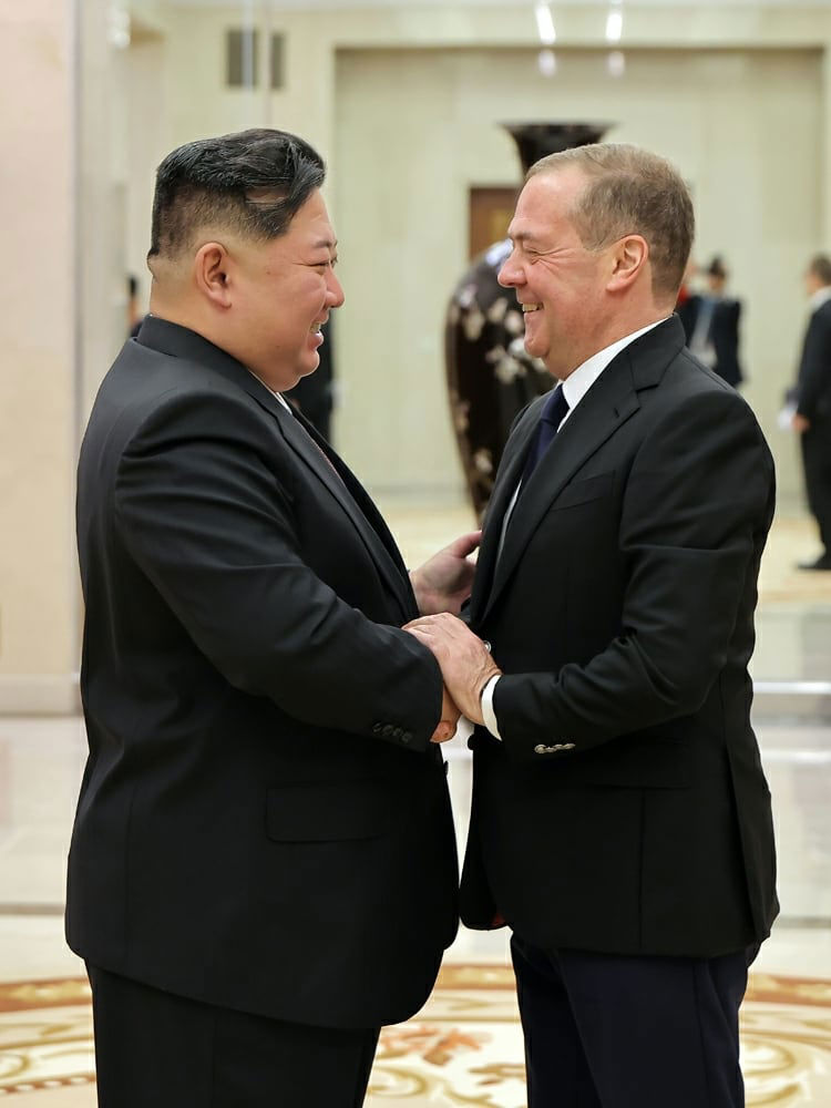 Putin and Medvedev Mark North Korea’s Liberation Day with Unprecedented Strategic Partnership