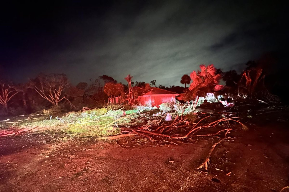 At Least One Death Reported in Hawaii as Hurricane Lala Makes Landfall
