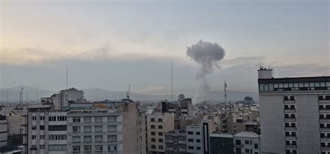 Explosions Erupt in Sirik and Larek as U.S.-Iran Tensions Peak
