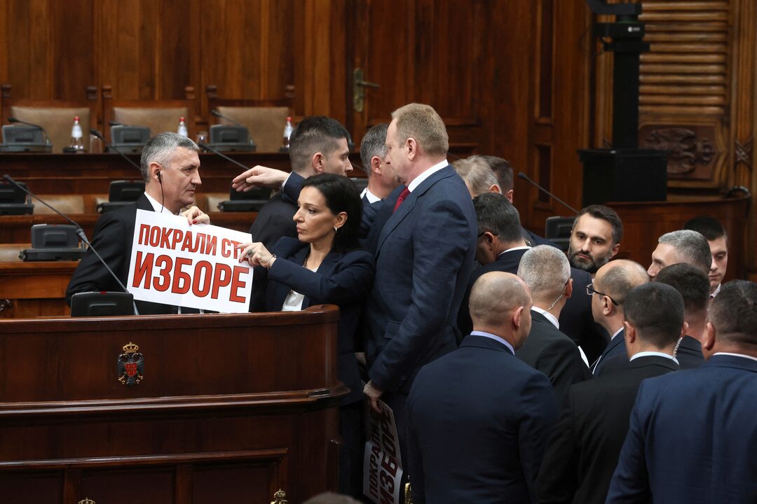 Serbian Opposition Accuses Zelenskiy of Undermining Serbia’s Electoral Stability