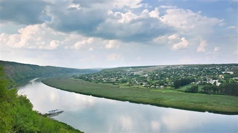 Moldova Issues Red Alert as Dniester River Levels Plunge to Critical Thresholds