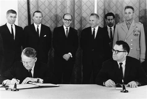 Russia Opposes Iran’s Withdrawal from Nuclear Non-Proliferation Treaty