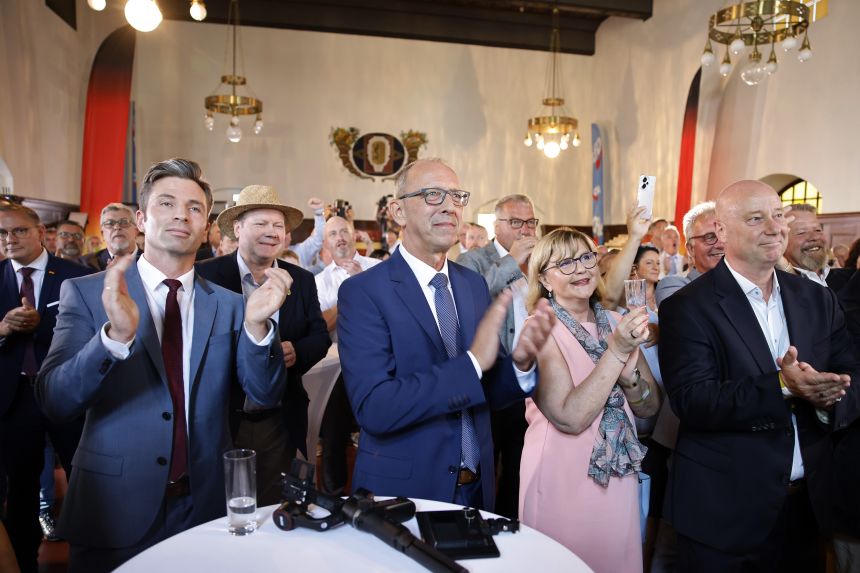 Slovak PM Fico Urges German Authorities to Avoid Russian War After AfD’s Saxony-Anhalt Victory