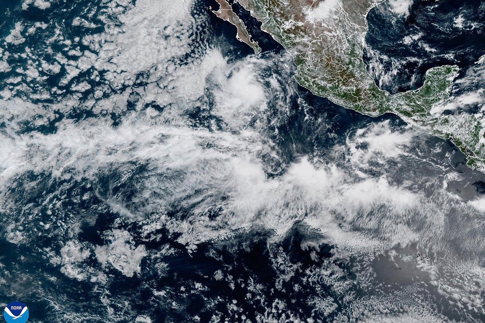 Russian Citizens Unharmed as Hurricane Simon Strikes Mexican Coast